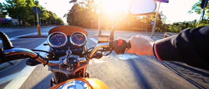 Motorrad fahren mit dem PKW-Führerschein: Seit 2020 ist das möglich